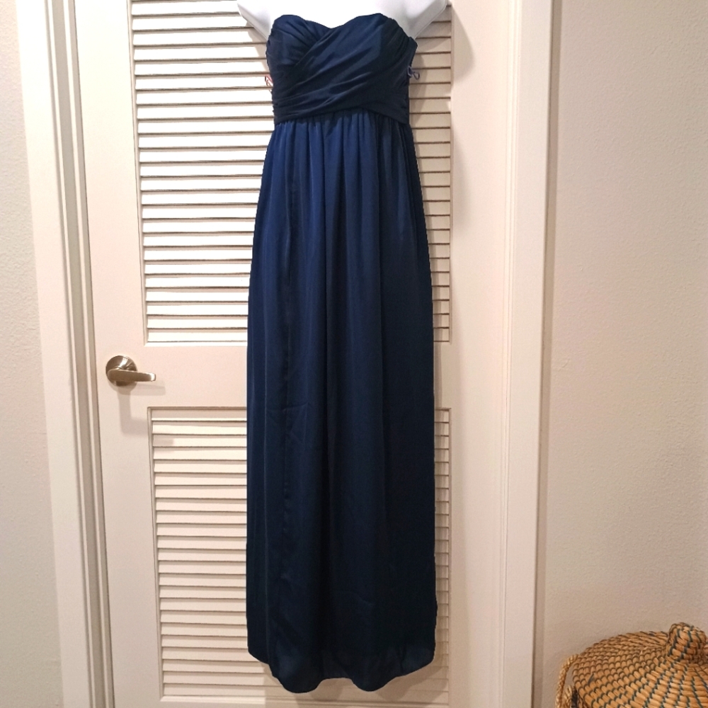 Tevolio Elegant Navy Blue Strapless Formal Dress Size 2